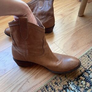 Frye Women's Brown Leather Booties
